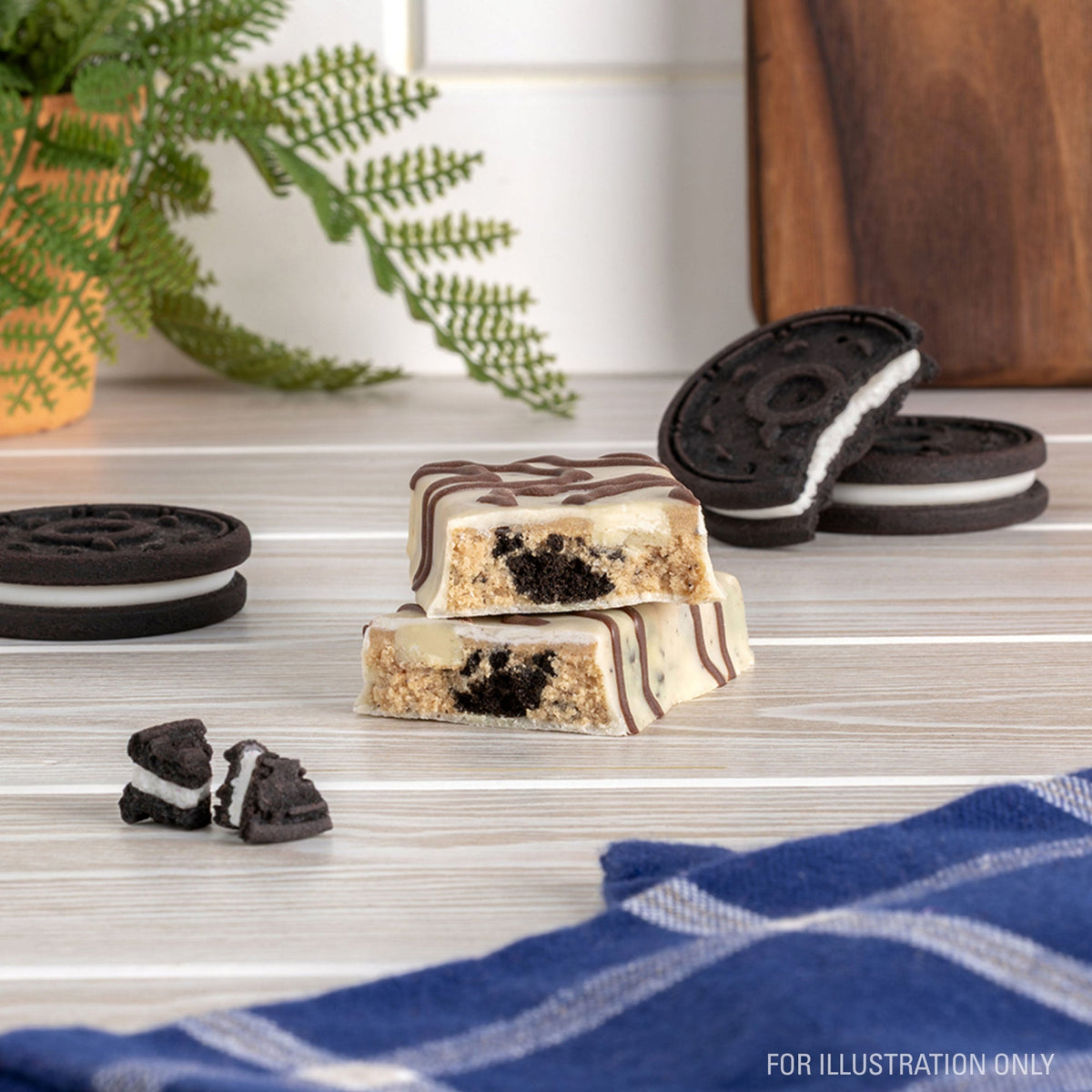 dipped-cookies-and-cream-protein-bars-n7 15807_QN_USA_ProteinBar_CAC_InterimAssetUpdate_Digital-Dipped-ProductCarouselSet_Tabletop1.jpg